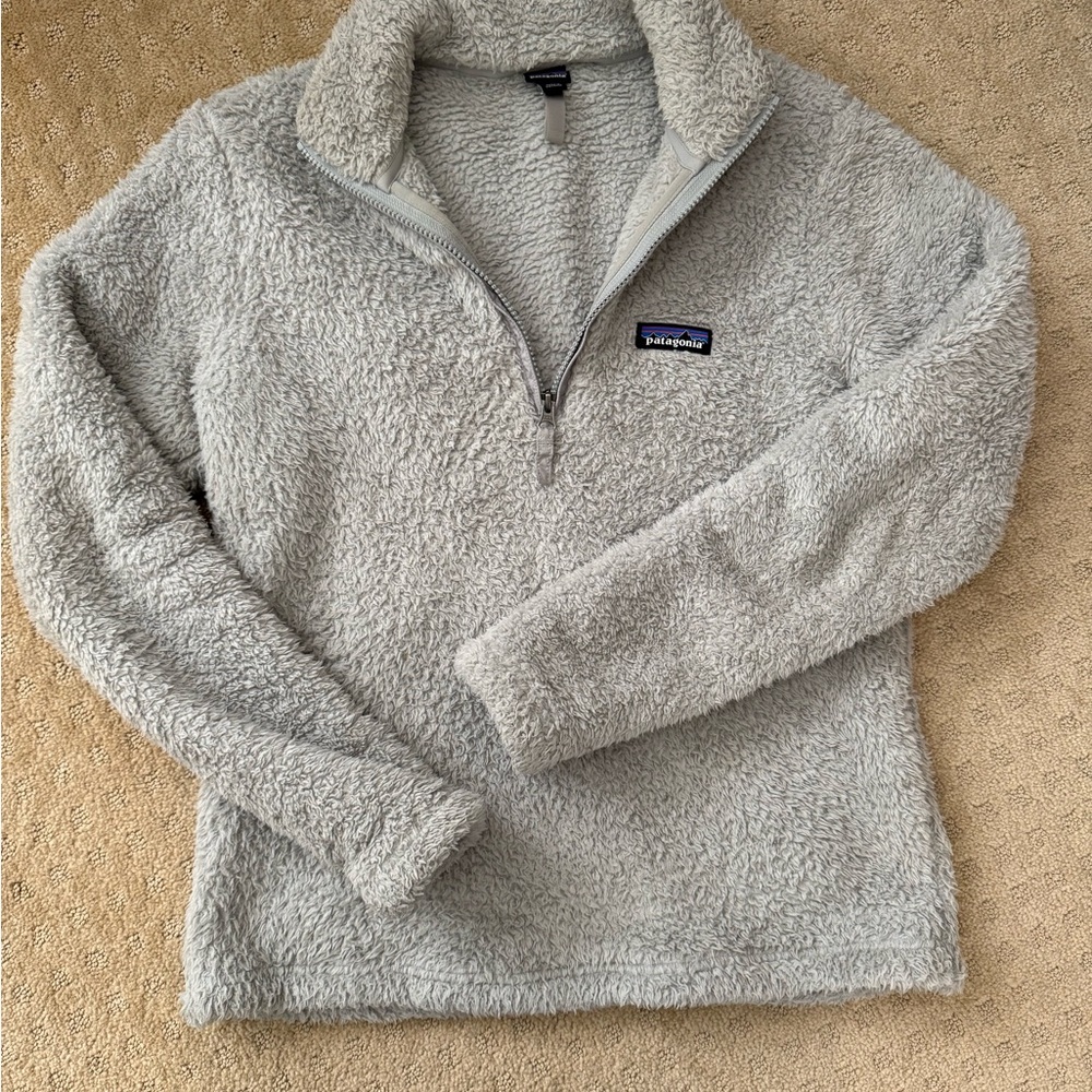 Patagonia Women's Light Gray Fleece Pullover